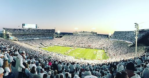 Penn State's Beaver Stadium during a 2018 football game. Image courtesy Wikimedia Commons user StateLionPro (CC BY-SA 4.0 Deed)