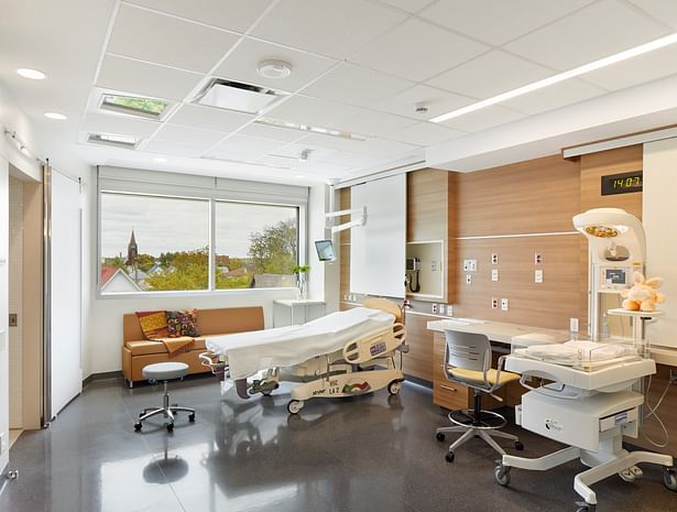 Inpatient room (Courtesy Parkin Architects)