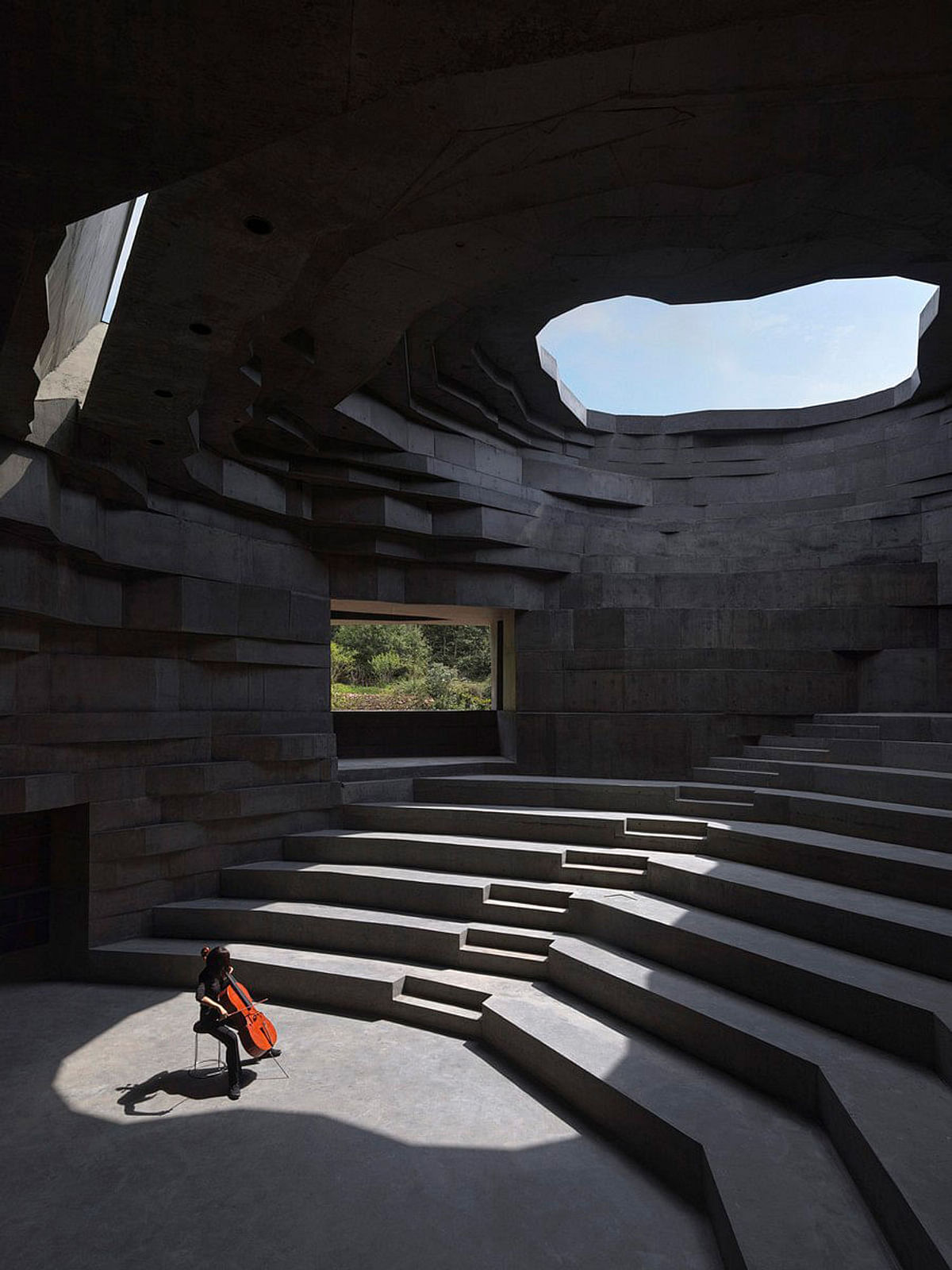 10 performance spaces that stood out this week