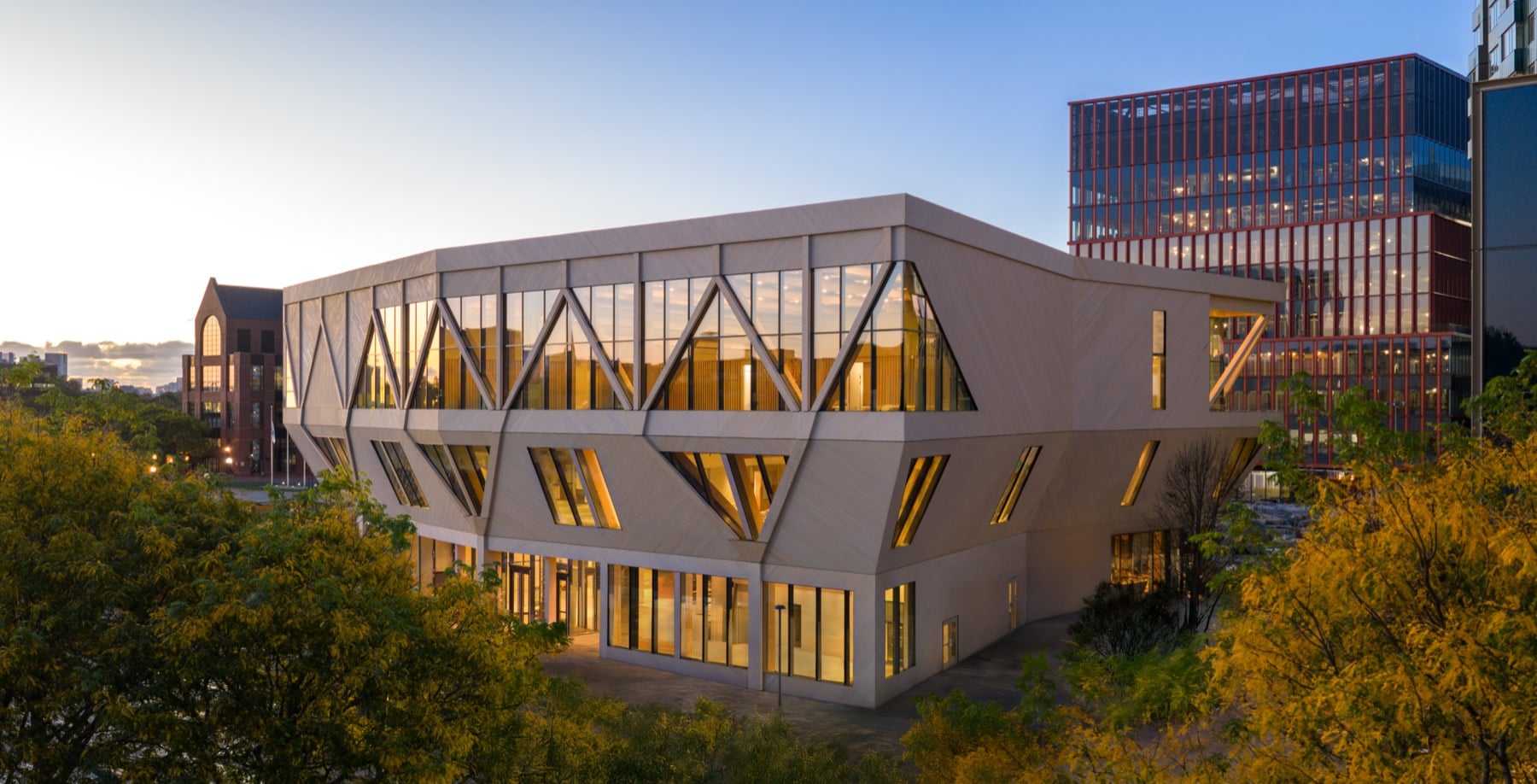 Studio Gang completes David Rubenstein Treehouse, Harvard’s first mass ...
