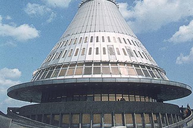 The television transmitter and hotel Ještěd, which was built in 1973 atop the Ještěd Mountain in Liberec, is SIAL's most famous creation.