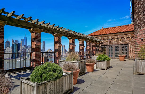 View of the Rooftop Skyline Club room