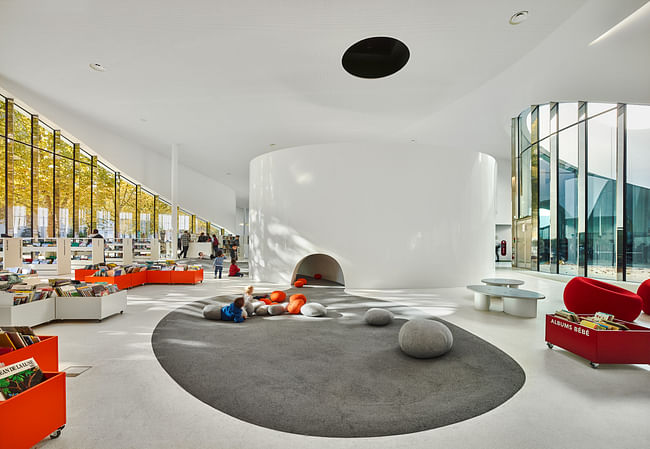 The Media library, located in Thionville, by Dominique Coulon & Associés. Image: Eugeni Pons. 
