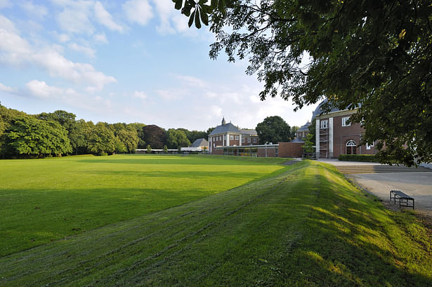 Hageveld Estate school grounds