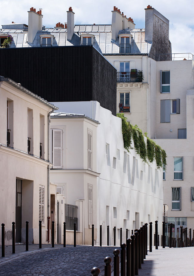 Crèche et logement de fonction rue Pierre Budin in Paris, France by ECDM architects