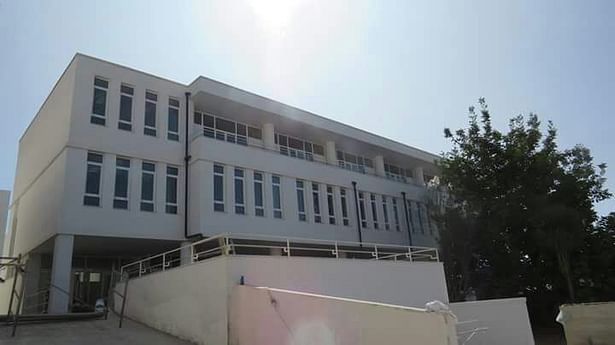School building front facade