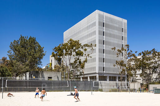 UC San Diego Humanities & Social Sciences Building. Photo: Moore Ruble Yudell