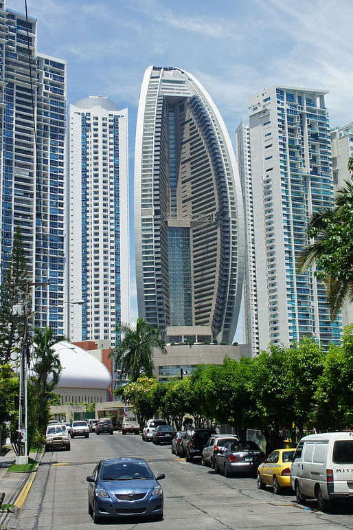 The Trump Ocean Tower in Panama. Image via wikimedia.org