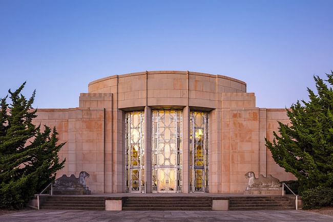 The preserved 1930s Art Deco facade of the Seattle Asian Art Museum; Photo by © Tim Griffith