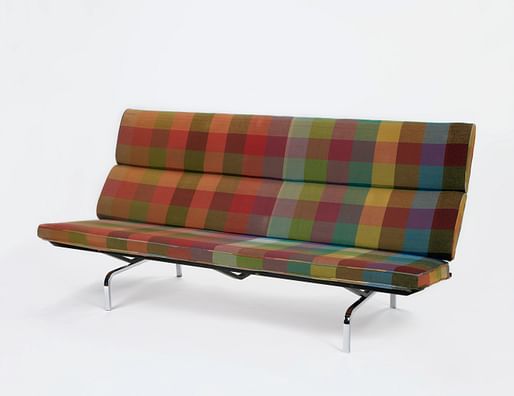 Sofa Compact. Charles and Ray Eames (1954). Photograph © Denver Art Museum.