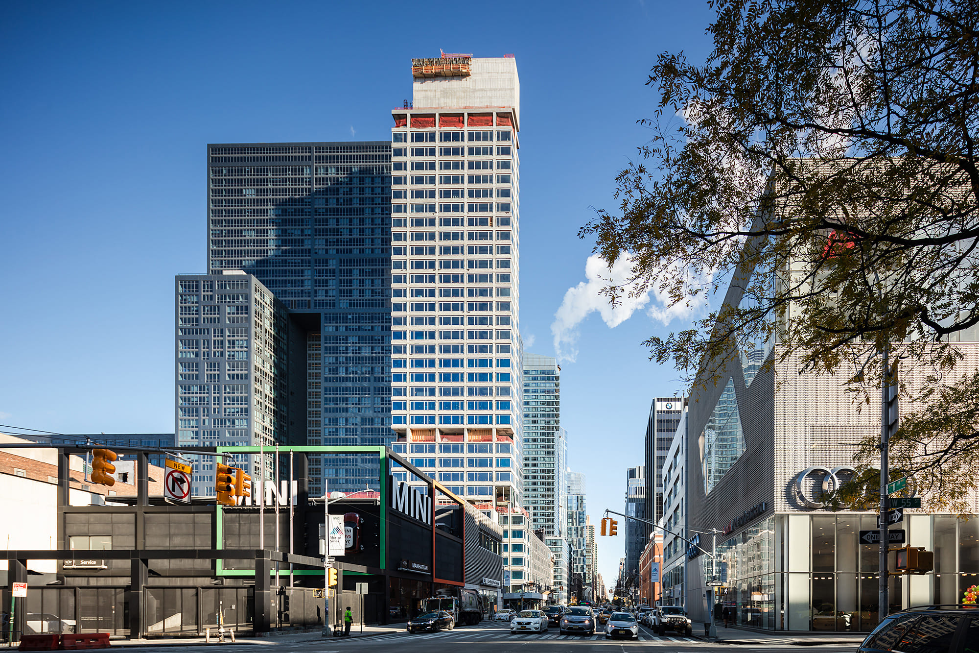 New photos of Álvaro Siza's first U.S. building in NYC | News