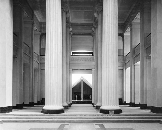 Grierson, Aimer & Draffin, Auckland War Memorial Museum (view towards the Māori court), 1929, Auckland, New Zealand. Photographer: Unknown. Draffin Album 458(2); courtesy of Auckland War Memorial Museum – Tāmaki Paenga Hira. 