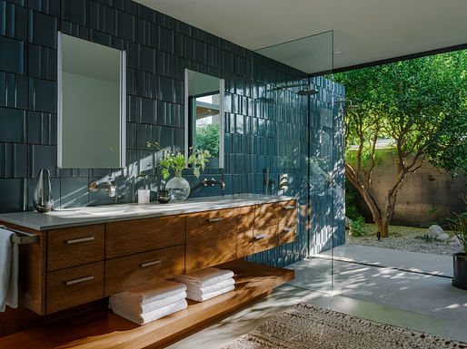 Squirrel House in Palm Springs, CA by MWDA; Interior Design: Damerow Design; Landscape Design/Architecture: Surfacedesign