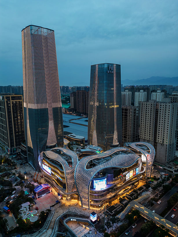 An integrated mixed-use development rejuvenating the prosperity of Xi’an