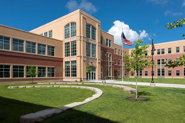 Hinsdale Middle School, James Steinkamp Photography