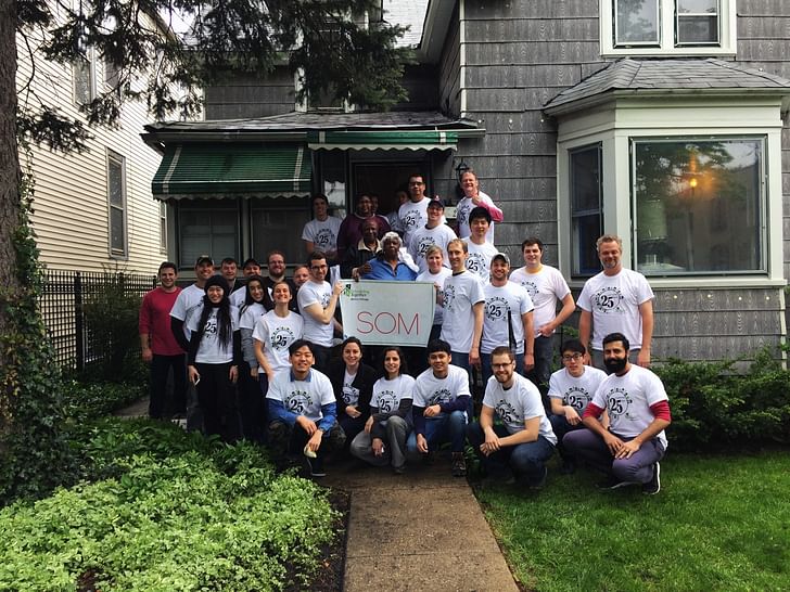 National Rebuilding Day with employees from SOM’s Chicago office. Photo © SOM.