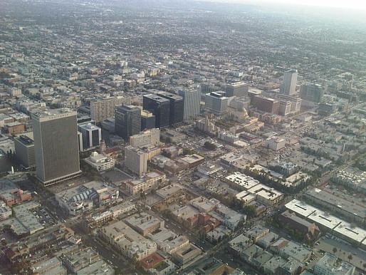Aerial view of Los Angeles. Image courtesy of <a href="https://www.flickr.com/photos/feculent_fugue/6190964988"> Photo via Flickr user Vicente A.</a>