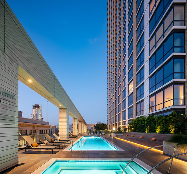 The 11th floor pool deck features a pool, spa, chaise seating and open lawn space. (credit: Hunter Kerhart)