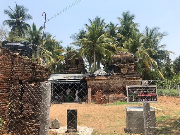 Temple complex, Tirumetrali 