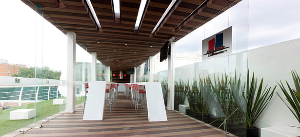 Cafeteria Azul y Rojo - Boutique de Arquitectura