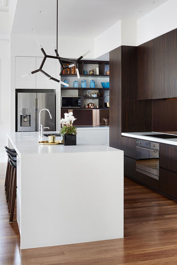 RENOVATED KITCHEN SPACE WITH THE NEW KITCHEN JOINERY, PENDANT INCLUDING FITTINGS AND FIXTURES