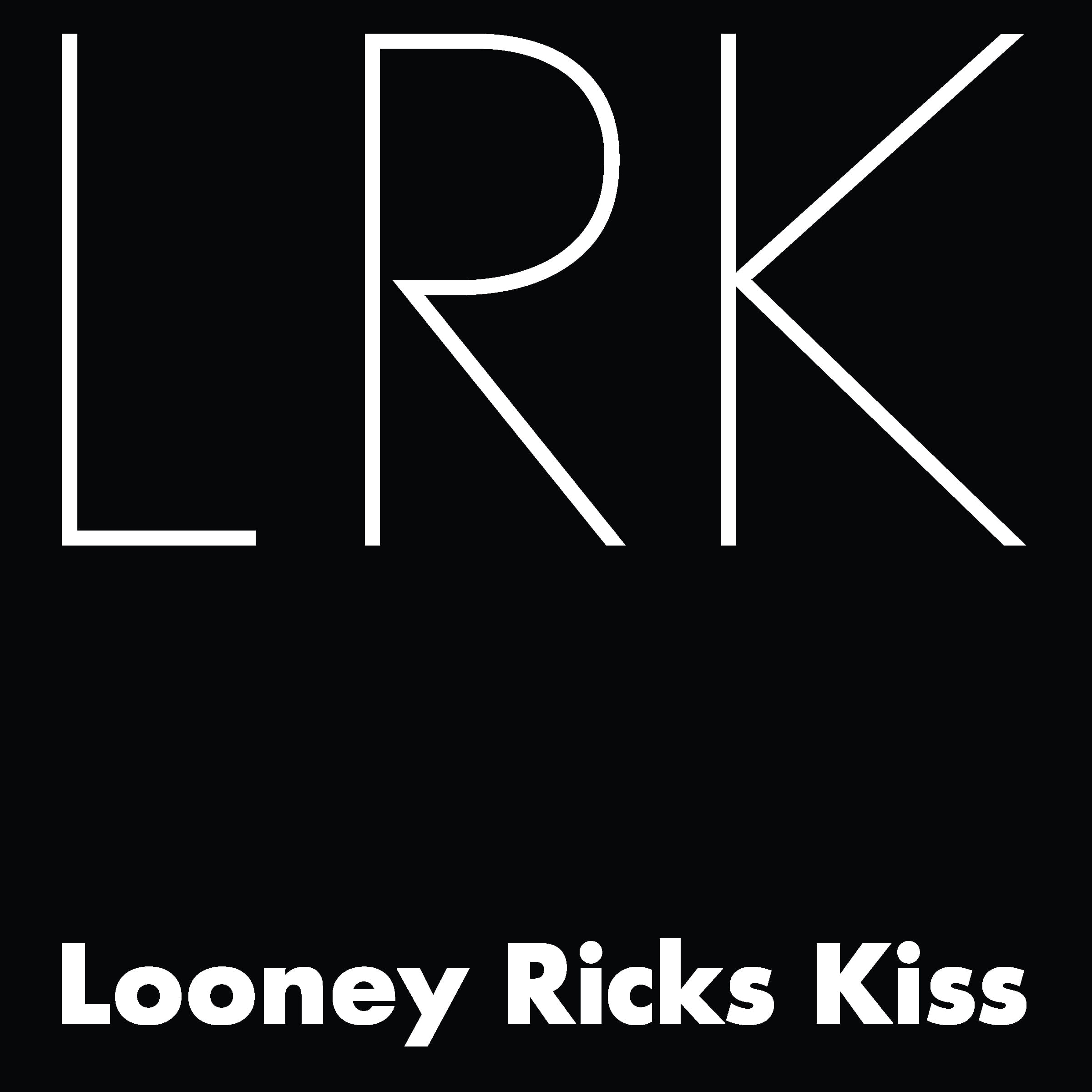 Looney Ricks Kiss