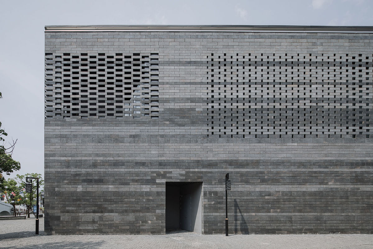 10 new examples of brick and stone in architecture