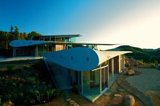 747 Wing House by David Hertz Architects