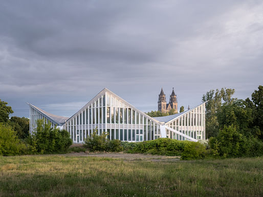 Hyparschale Magdeburg. Image courtesy Marcus Bredt