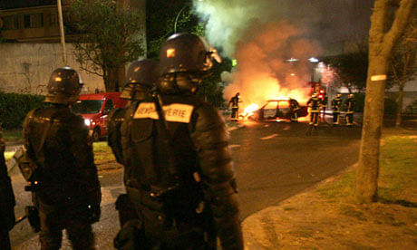 Riots erupted in the Parisian suburb of Clichy-sous-Bois, bringing international attention to the marked economic segregation of the metropolitan region. Credit: Thomas Coex/AFP/Getty Images