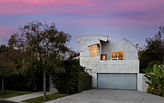 Eric Owen Moss’ first LA home relists for $10.95 million