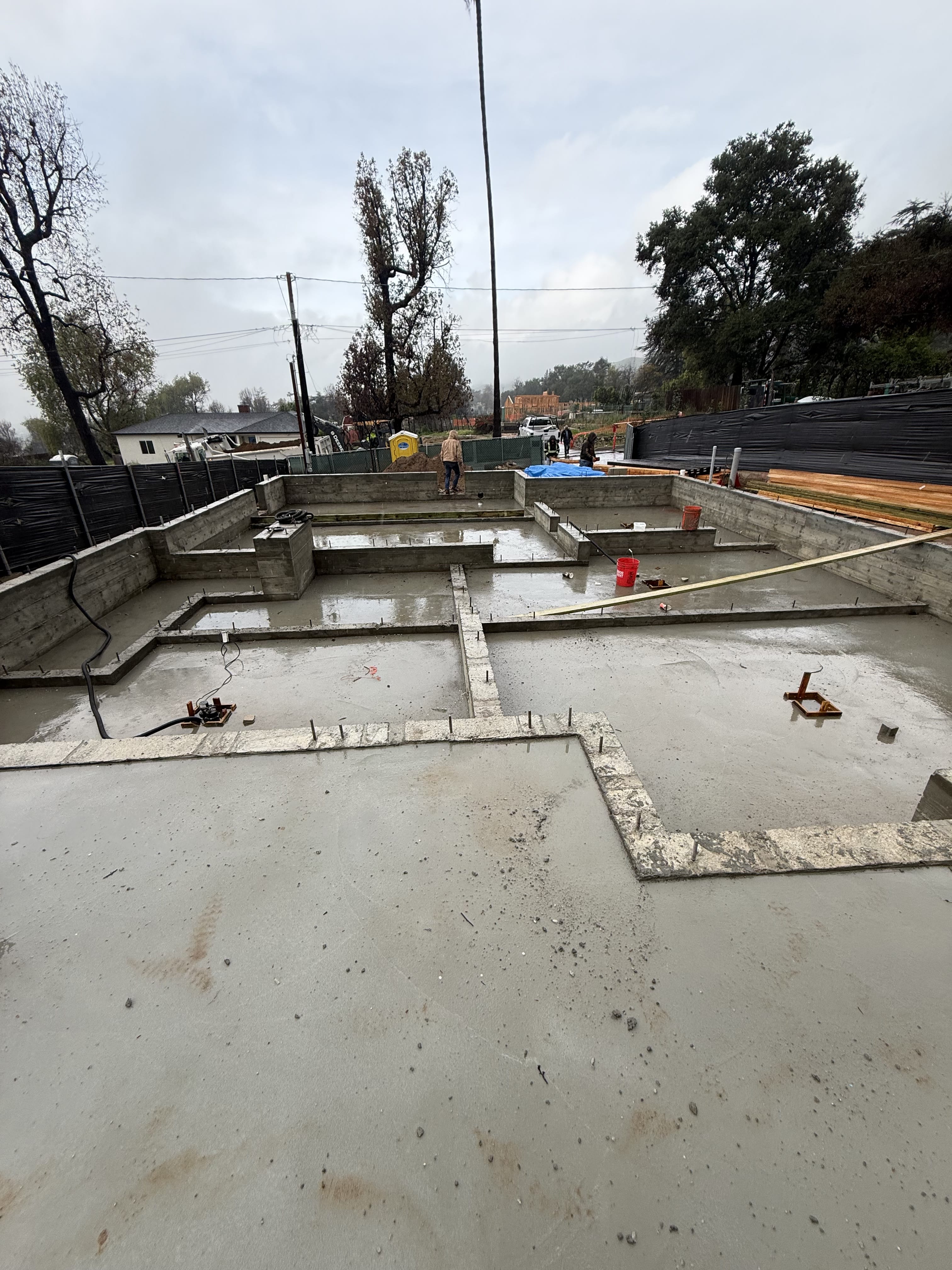 Altadena fire rebuild construction