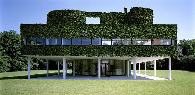 Eco-friendly Villa Savoya, Poissy – Le Corbusier, 1929