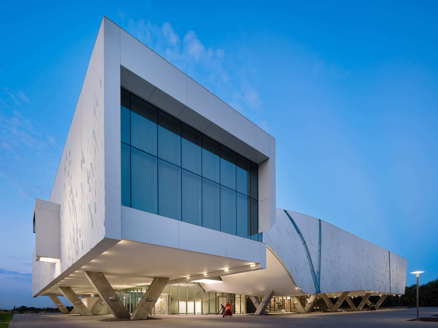 Morphosis completes Crow Museum of Asian Art for new UT Dallas