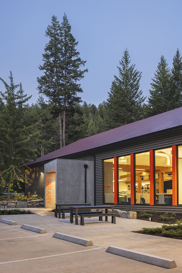 Bigfork Library (Photo: Chuck Collier Schmidt)