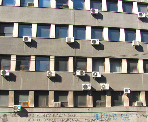 Air conditioning units in Nis, Serbia. Image: Tiia Monto/WikiCommons.
