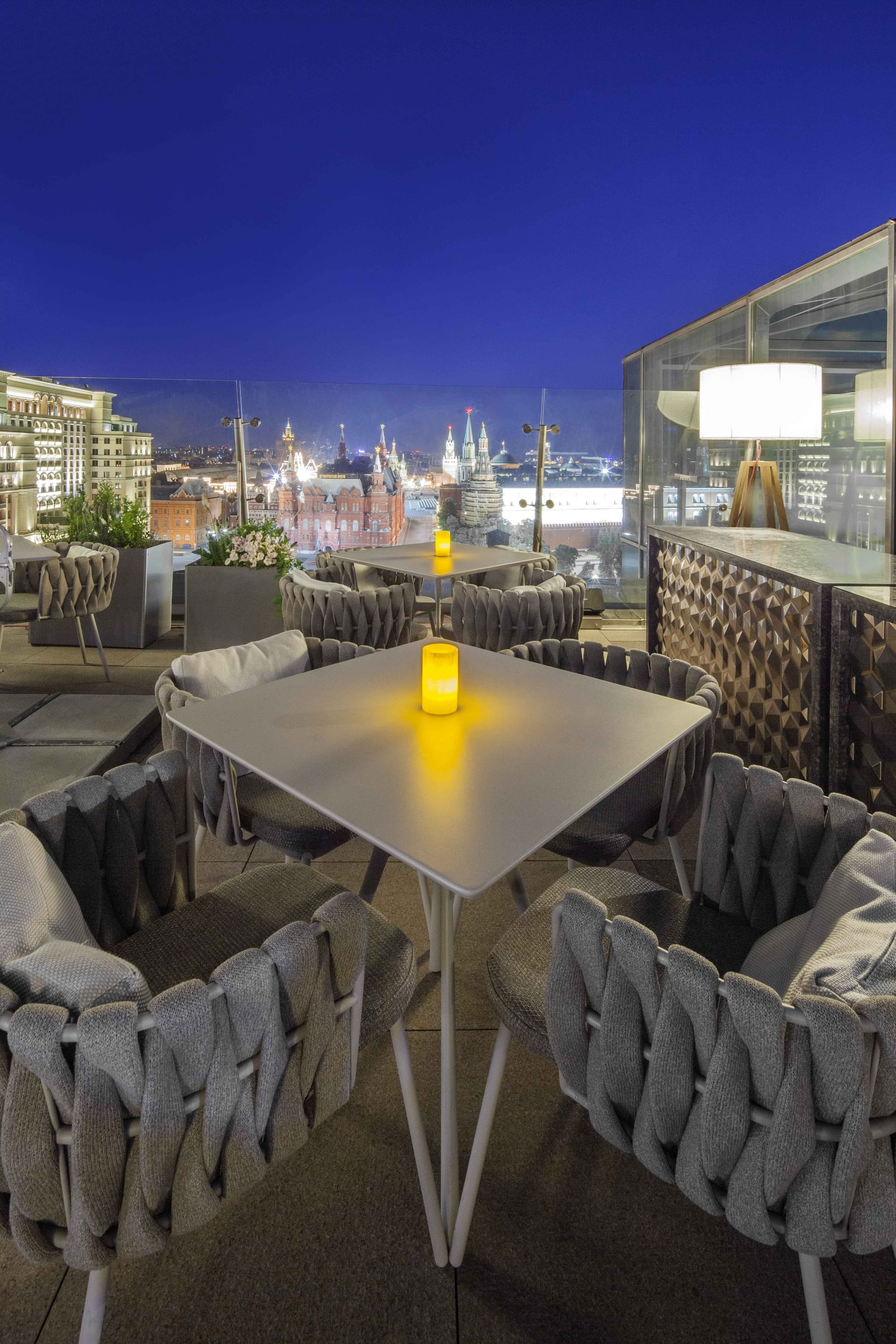 The Ritz Carlton Moskau / O2 Lounge Terrace | destilat Design Studio ...