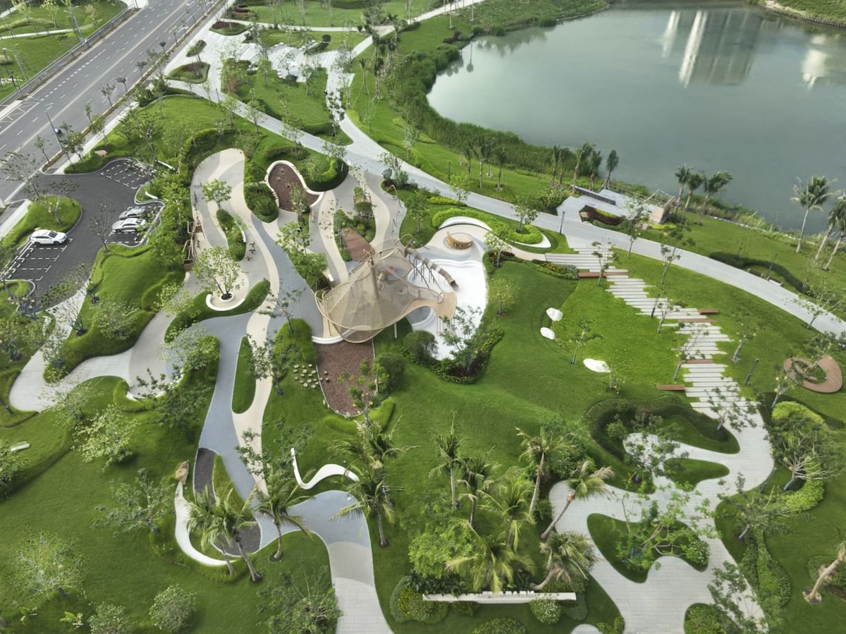 Sanya Tonghai Park by MaiWei Landscape Architecture Studio