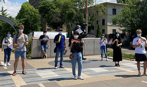 Master of Urban Design students in the Sam Fox School’s Global Urbanism Studio investigate social distancing in St. Louis’ Delmar Loop on June 16, 2020. The outing represented the first time a Sam Fox School class met in person since early March. (Photo: Jonathan Stitelman)
