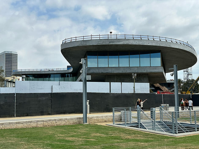 David Geffen Galleries under construction, photo by Paul Petrunia © Archinect