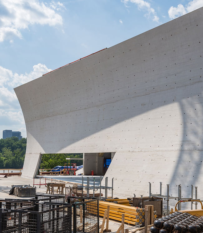 The REACH, Exterior of Skylight Pavilion, June 2018. Photo: Field Conditions.
