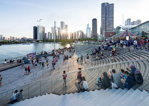 Chicago Navy Pier (Landscape Architect: Field Operations, Architect: nARCHITECTS).