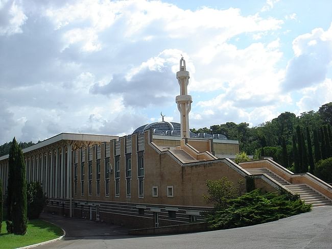 Mosque of Rome by Paolo Portoghesi photo via Wikimedia Commons photo by Lalupa