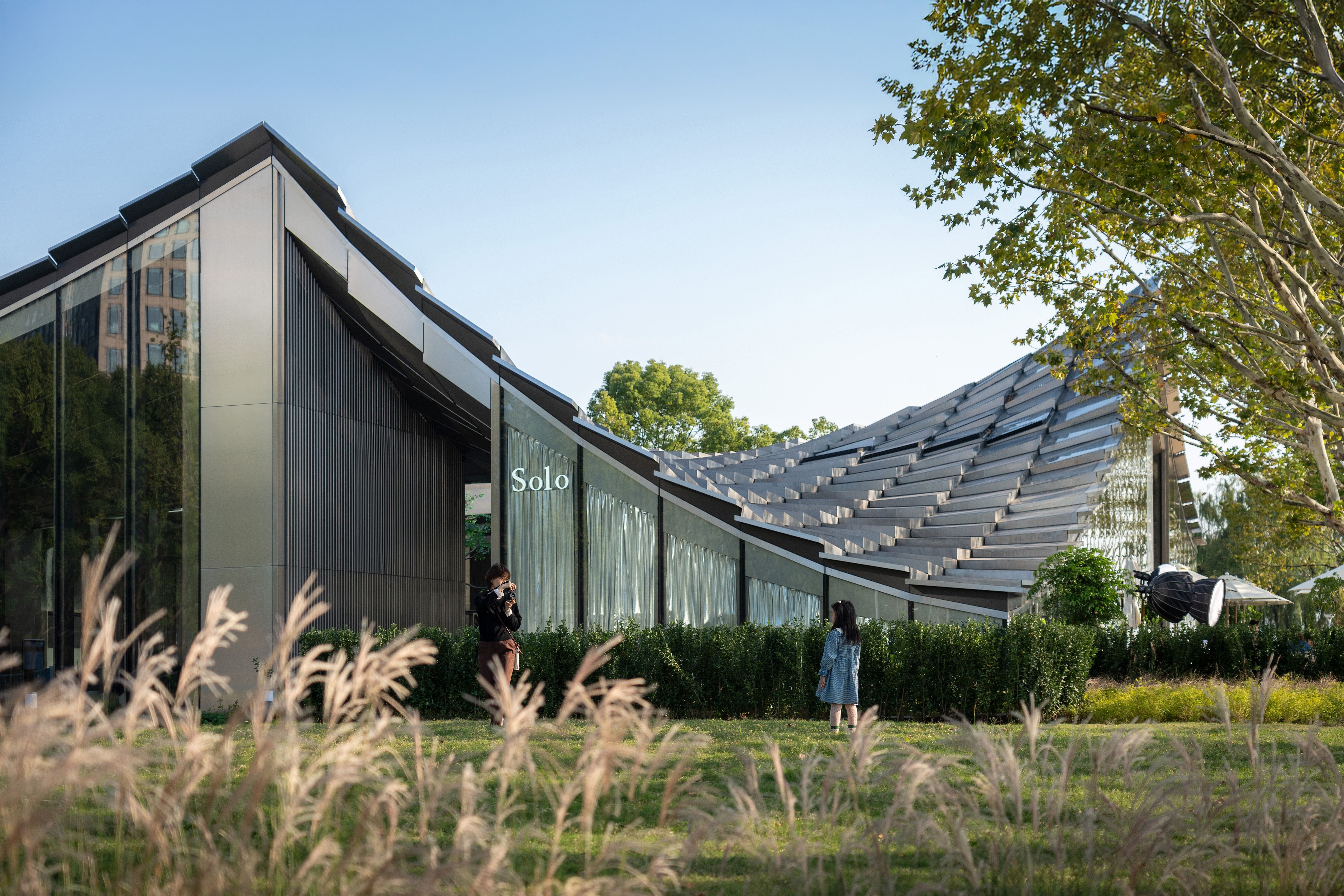 BIG's Jinji Lake Pavilion offers tranquility to visitors of the