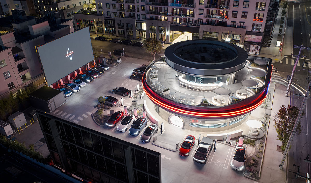 Tesla Diner opens in LA (with four-story movie screen blocking neighbors' views)