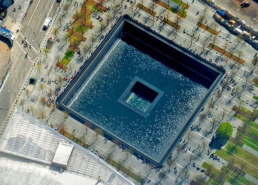 The World Trade Center South Tower 9/11 Memorial Pool as seen in 2016. Photo: Ron Cogswell/Flickr (CC BY 2.0)