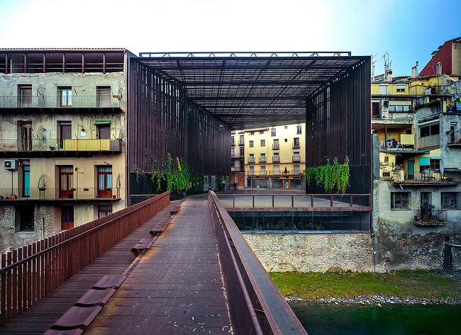 La Lira Theater Public Open Space, 2011, Ripoll, Girona, Spain. In collaboration with J. Puigcorbé. Photo - Hisao Suzuki