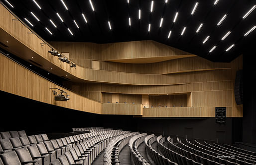 Gilles-Vigneault Performance Hall, St. Jérôme, QC, Atelier TAG  in consortium with Jodoin Lamarre Pratte Architects. Photo: Adrien Williams