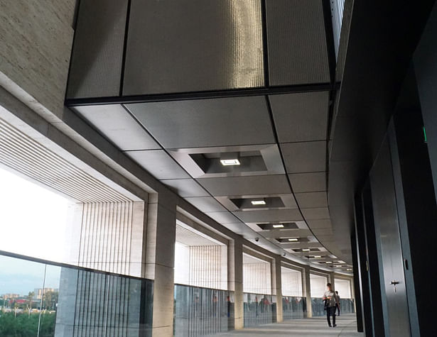 HAVER Architectural Mesh offers an array of exciting design-oriented solutions for creative ceiling projects, with individual aesthetic features and reliable functionality. 