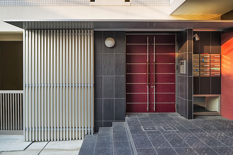 Entrance in steel, slate and plaster. http://bit.ly/1apkBC5